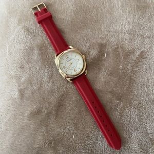 🔸EUC Red Rubber Banded Watch